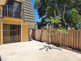 2706 27th Way Unit 2706, West Palm Beach, FL 33407