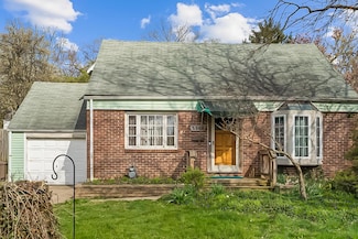 5584 Morning St, Worthington, OH 43085