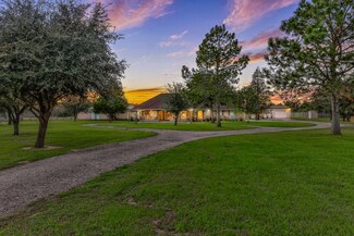 653 Grubbs Rd, Sealy, TX 77474