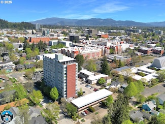 1313 Lincoln St Unit 708, Eugene, OR 97401