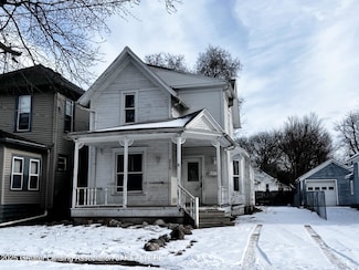 215 N Pleasant St, Jackson, MI 49202