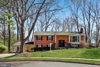 3819 Poe Ct, Annandale, VA 22003