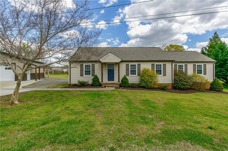 132 Martin St, Elon, NC 27244