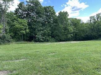 21140 State Line Rd, Greendale, IN 47025