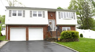 44 Fitzrandolph Rd, West Orange, NJ 07052