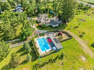 85622 Jasper Park Rd, Pleasant Hill, OR 97455
