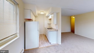 910 Fox Chase Rd Unit 11, Jenkintown, PA 19046