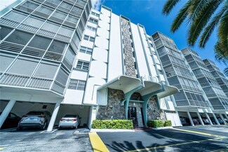 400 Diplomat Pkwy Unit 204, Hallandale Beach, FL 33009