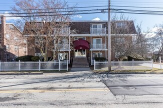 92 Beacon St Unit 10, Lawrence, MA 01843