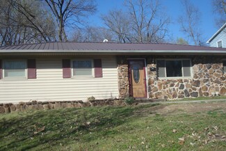 306 E Glenview Place, Neosho, MO 64850