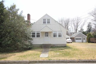 306 Princeton Ave, Cape May Point, NJ 08212
