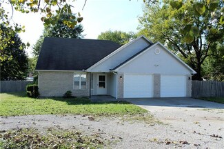 213 North St, Windsor, MO 65360