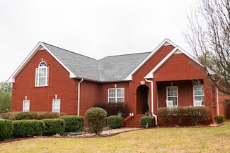 1005 Goldfinch Trail, Portland, TN 37148