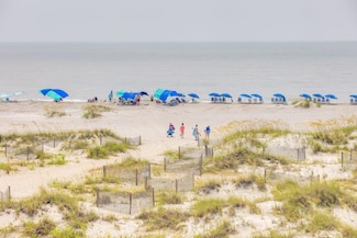 302 Summer House, Isle of Palms, SC 29451