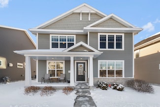 2911 Humes Ln, Fitchburg, WI 53711
