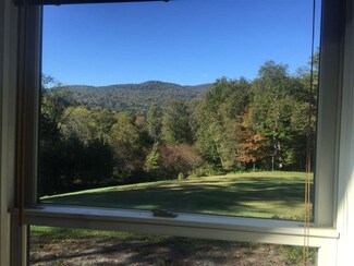 1338 Moscow Rd, Stowe, VT 05672