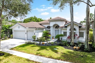 19557 Saturnia Lakes Dr, Boca Raton, FL 33498