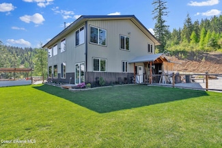 12251 W Blessing Hill Rd, Post Falls, ID 83854
