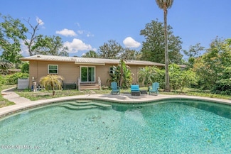 2774 Woodland Dr, Orange Park, FL 32073