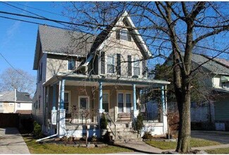 129 Lewis Ave, Lansdowne, PA 19050