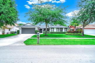 14491 Autumn Ave, Wellington, FL 33414