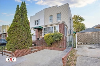 914 E 26th St, Brooklyn, NY 11210
