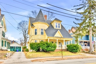 939 Union St, Manchester, NH 03104