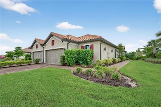 15234 Tolmino St, Naples, FL 34114