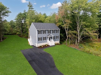 1 Aila Ct, Lakeville, MA 02347