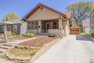 1204 S Main Ave, Sioux Falls, SD 57105