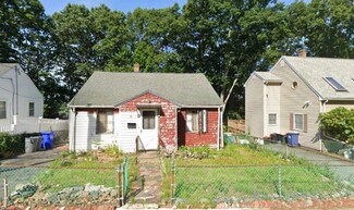 96 Deforest St, Hyde Park, MA 02136