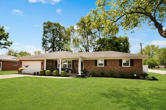 26 Greenmoor Dr, Arcanum, OH 45304