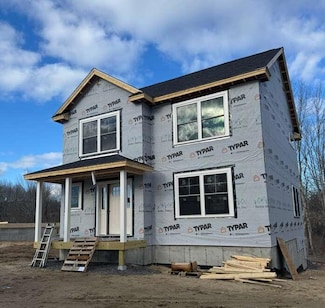 18 Shepherd Ln, Portland, ME 04103