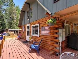 2469 Lincoln Springs Dr, Lincoln, MT 59639