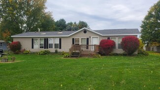 67350 Blue School Rd, Constantine, MI 49042