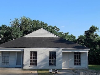 2041-2043 Helm Dr, Baton Rouge, LA 70820