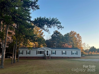 9999 Pebble Creek Dr, Concord, NC 28025