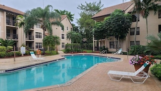 4561 W Mcnab Rd Unit 17, Pompano Beach, FL 33069