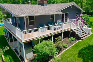 7 Brook St, Plympton, MA 02367