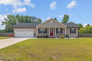 108 Eagle Ridge Dr, Beulaville, NC 28518