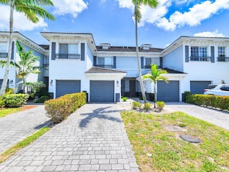 3506 NW 13th St, Lauder Hill, FL 33311