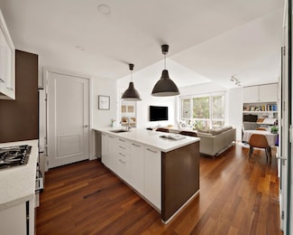 125 N 10th St Unit N2D, Brooklyn, NY 11249