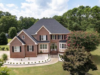 5108 Duntrune Ct, Raleigh, NC 27606