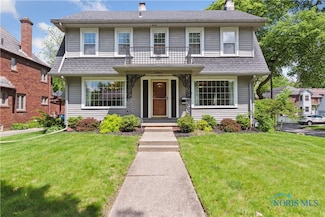 2904 Goddard Rd, Toledo, OH 43606