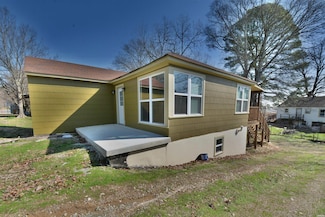 116 Nickels St, Hot Springs National Park, AR 71901