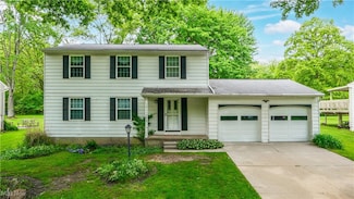 10114 Pirates Trail, Aurora, OH 44202
