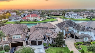 1007 Williams Lake Dr, Richmond, TX 77469