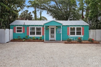 1212 2nd Ave, Tybee Island, GA 31328