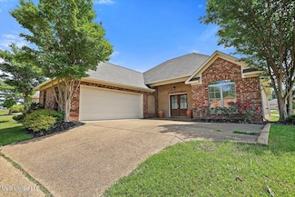 616 Huntington Dr, Brandon, MS 39047