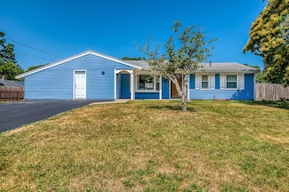 140 Earley St, Brockton, MA 02302